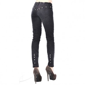 Czarne jeansy z nitami