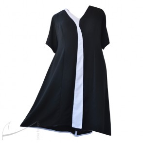 Czarno- biała sukienka plus size